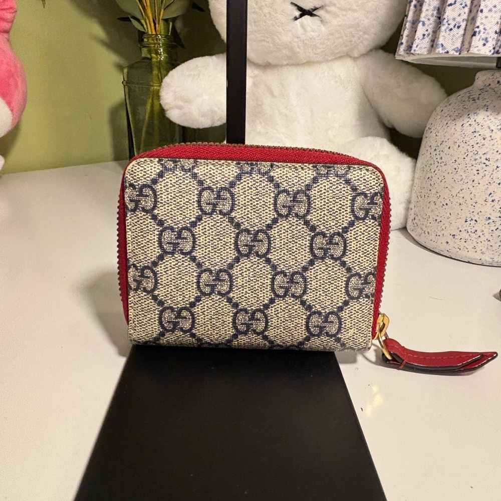 Gucci Red and Beige GG Pattern Wallet